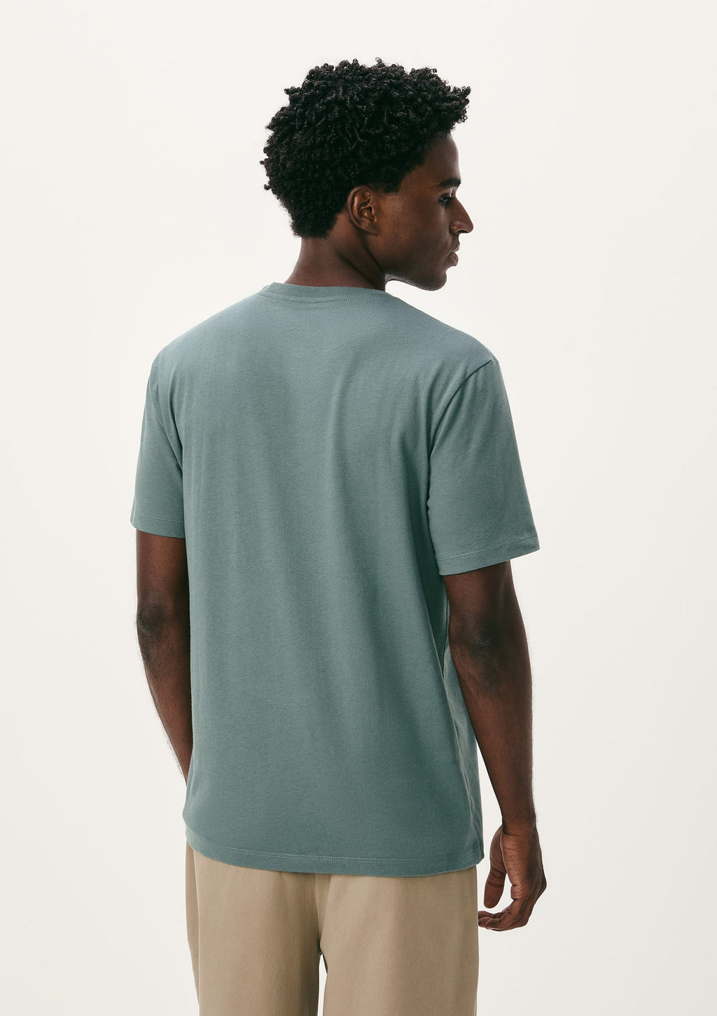 Camiseta Básica Hering Unissex Manga Curta World - Verde