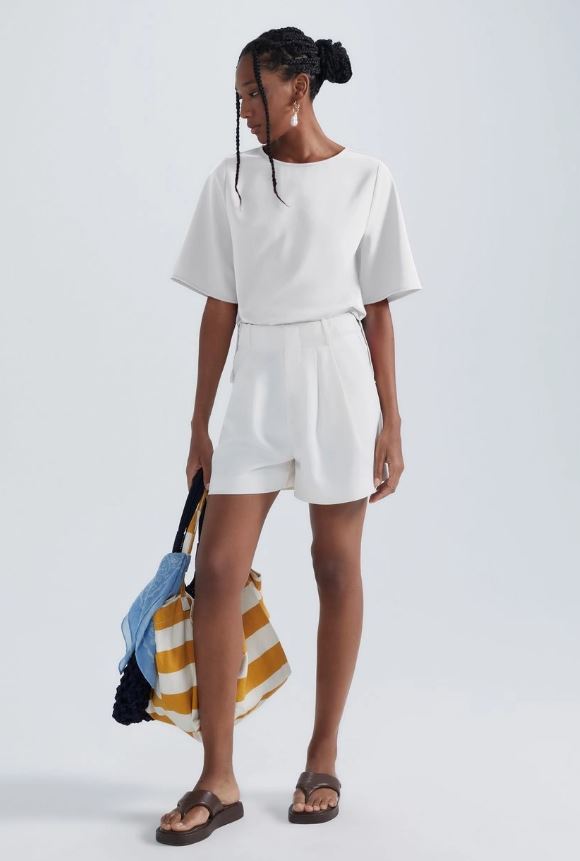 Blusa Hering Manga Evasê Em Crepe - Off White