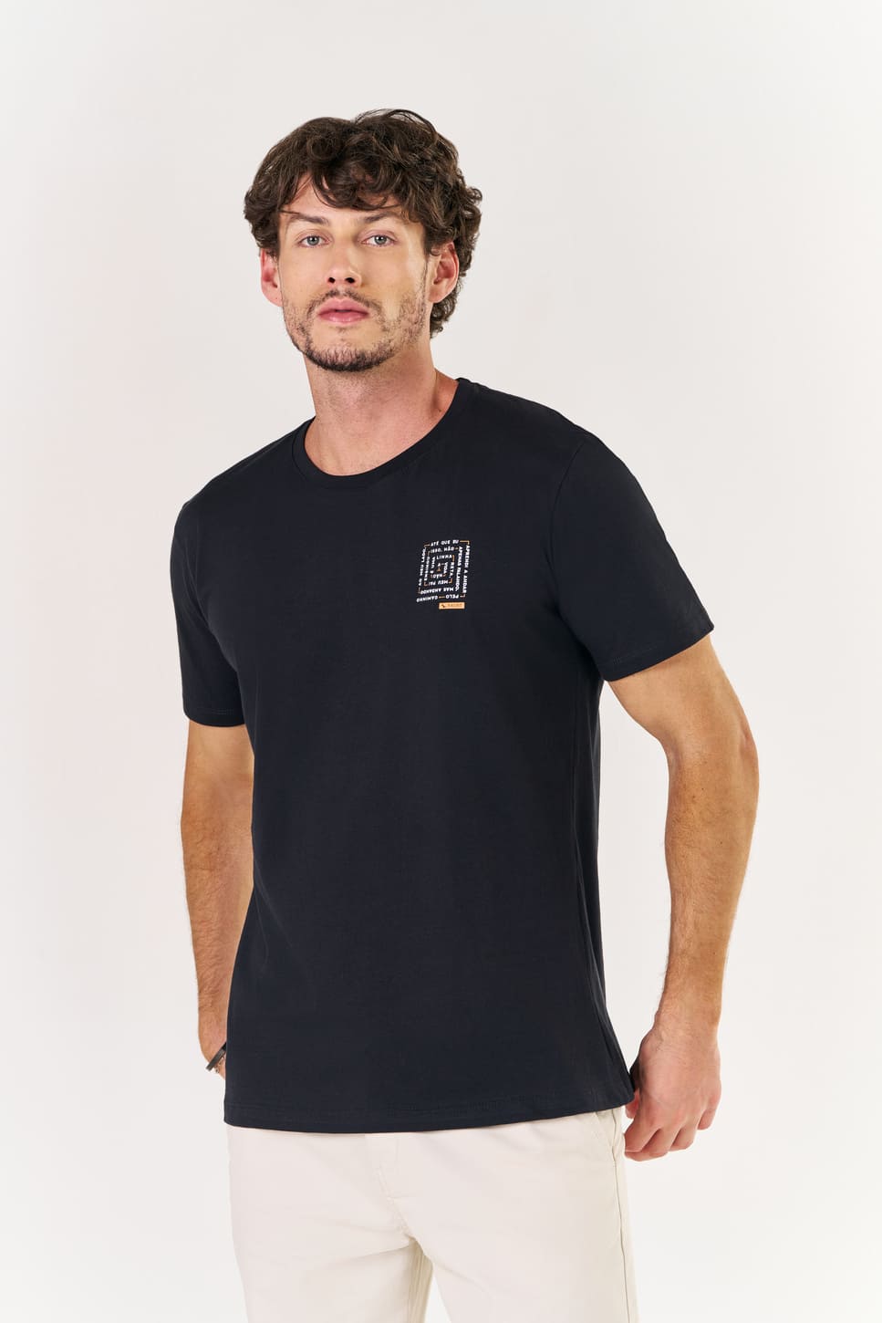 Camiseta Masculina Caminho Easy Fit Yacht - Preta