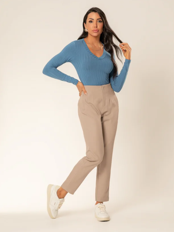 Calça Cativa Alfaitaria com Bolsos  Feminina – Nude