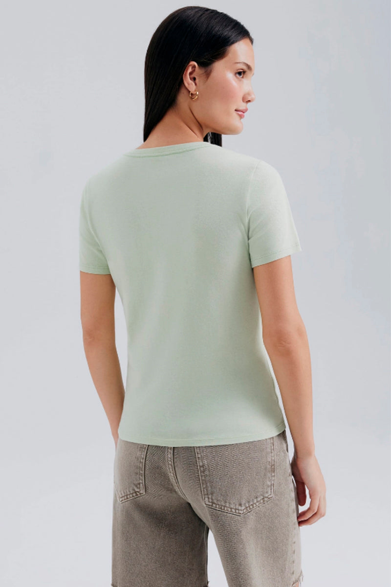 Blusa Básica Hering Decote V Feminina - Verde Claro