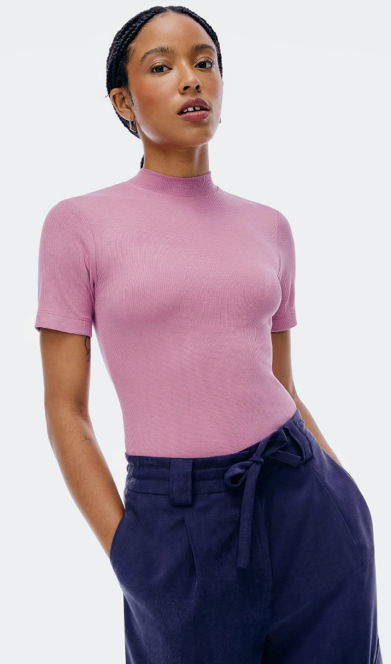 Blusa Hering Gola Alta em Ribana Canelada - Lilás