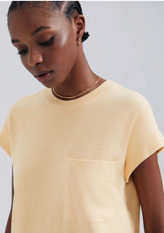 Vestido Básico Hering Curto Texturizado Com Bolso Feminino - Amarelo