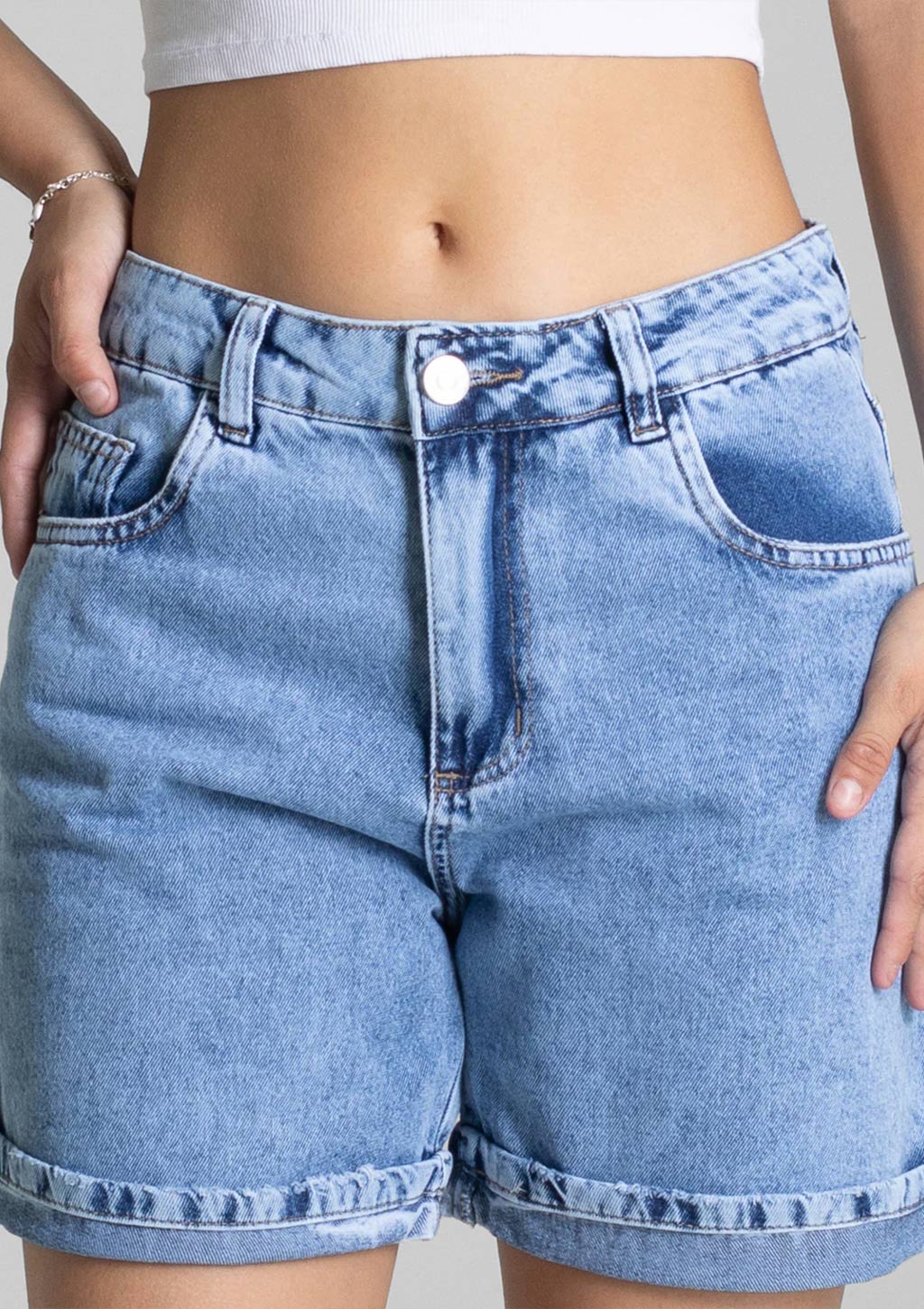 Shorts Jeans Sawary Com Barra Virada Feminino - Azul