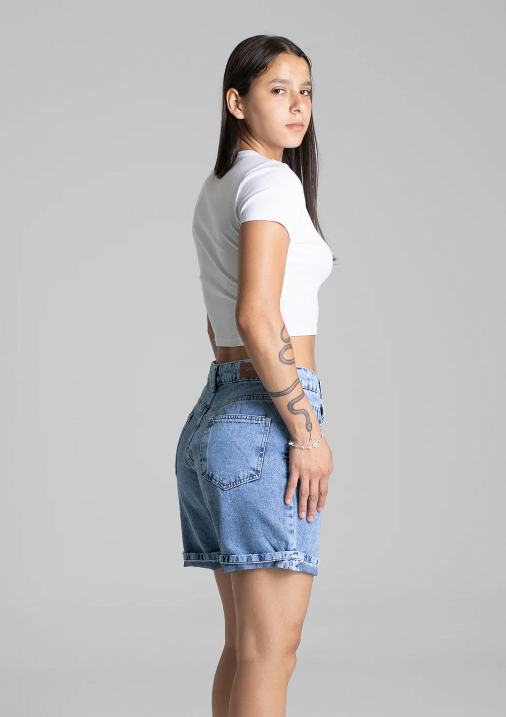 Shorts Jeans Sawary Com Barra Virada Feminino - Azul