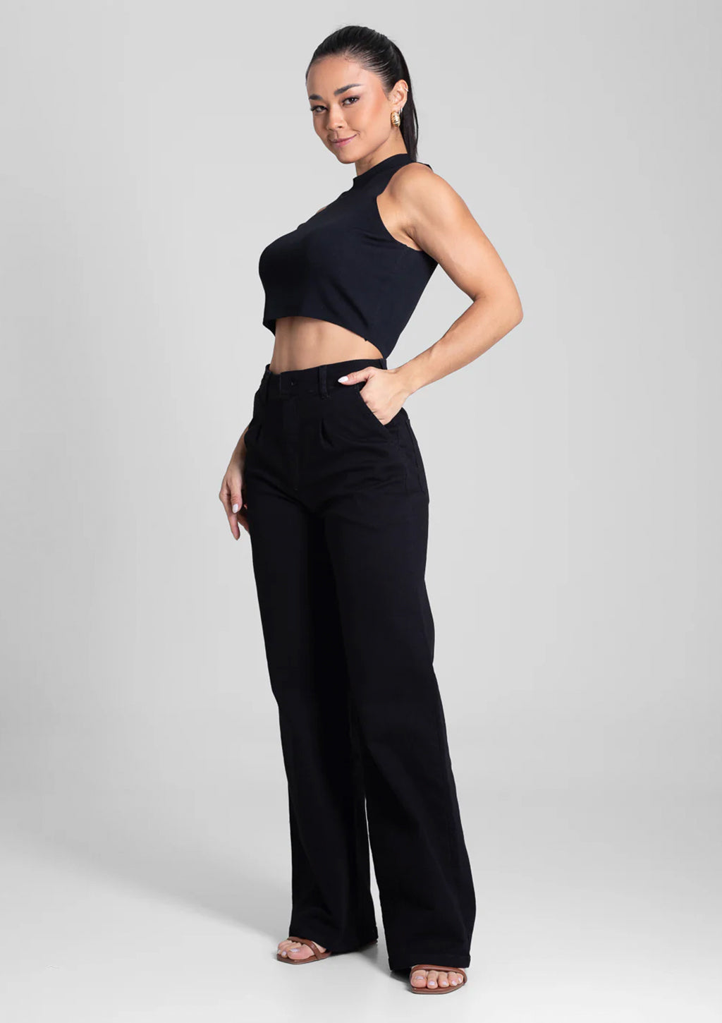 Calça Wide Leg Em Sarja Sawary Feminina - Preto