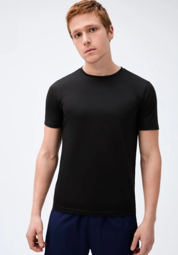 Camiseta Esportiva Hering Básica Ultra Masculina - Preta