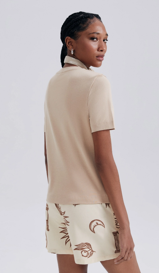 Blusa Básica Hering Feminina Manga Curta - Bege