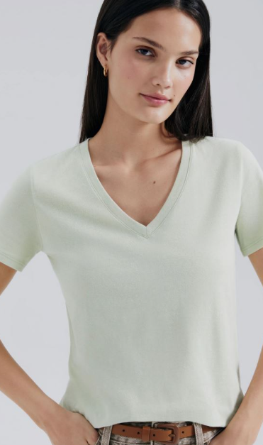 Blusa Básica Hering Decote V Feminina - Verde