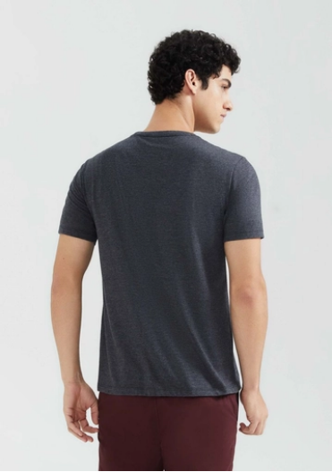 Camiseta Básica Hering World Malha Flamê Masculina - Chumbo