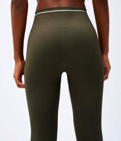 Calça Legging Hering Sem Costura Feminina - Verde