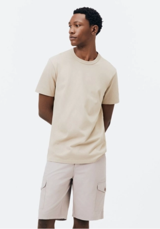 Camiseta Básica Hering Areia Em Algodão Peruano Masculina - Bege