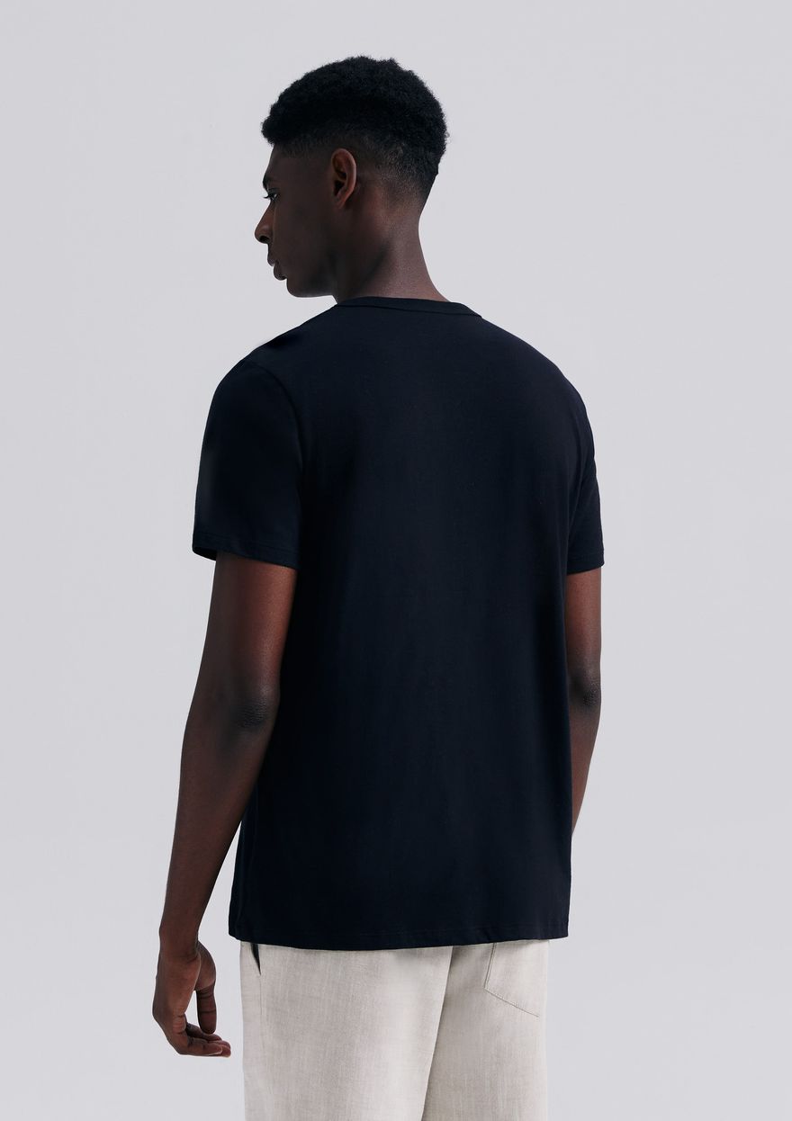 Camiseta Hering Com Estampa Masculina - Preta