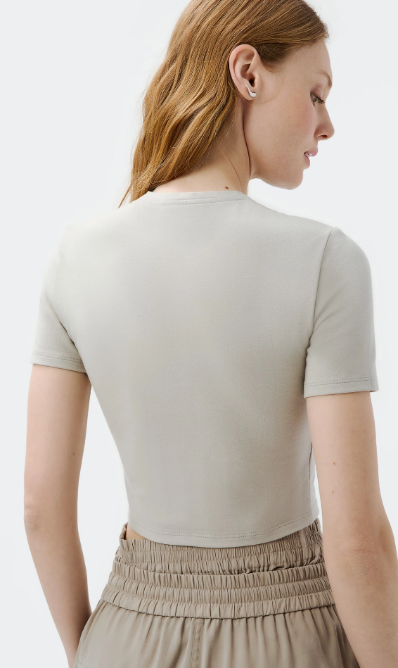 Blusa Básica Cropped Manga Curta Feminina Com Elastano - Cinza