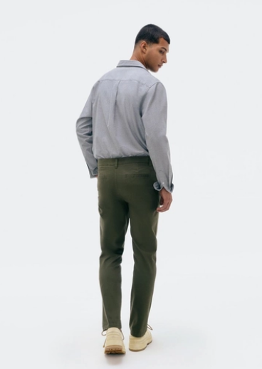 Calça Básica Hering Chino Slim Em Sarja Com Elastano Masculina - Verde