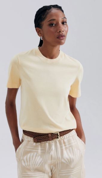 Camiseta Hering Básica Feminina Estonada Soft - Amarelo