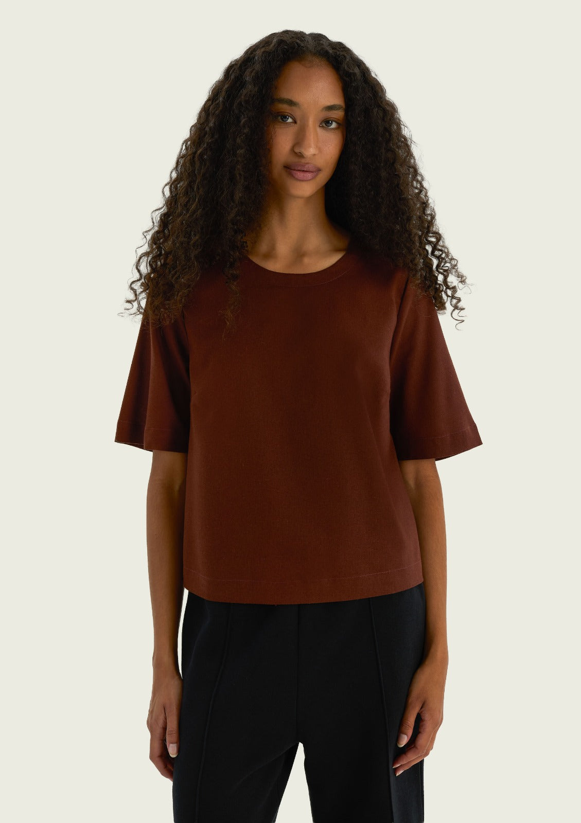 Blusa Feminina Manga Média Com Linho Hering - Marrom