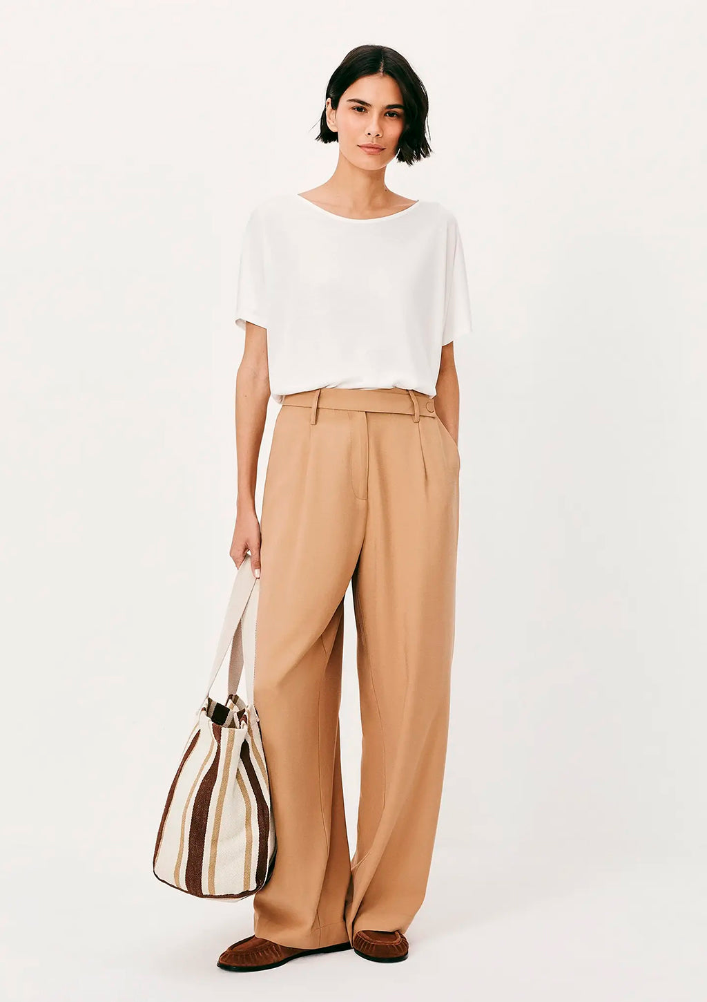 Blusa Manga Curta Ampla Hering Básica Em Viscose Feminina - Off-White