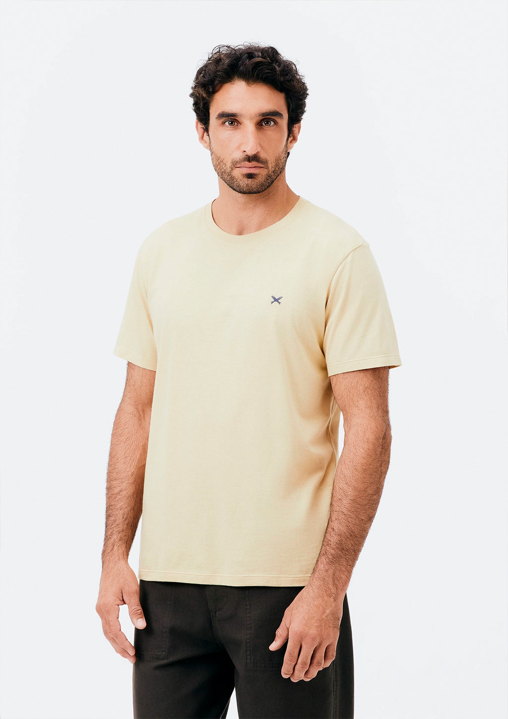 Camiseta Manga Curta Masculina Hering World Com Bordado Masculina - Bege