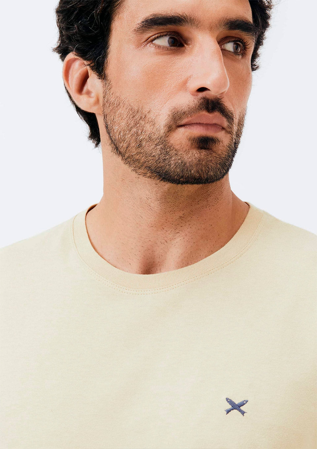 Camiseta Manga Curta Masculina Hering World Com Bordado Masculina - Bege