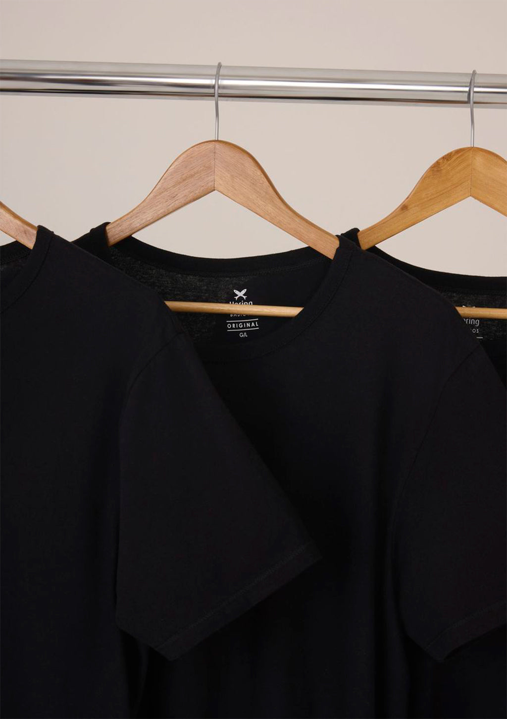 kit 3 Camisetas Slim Hering Gola Careca Masculino - Preto