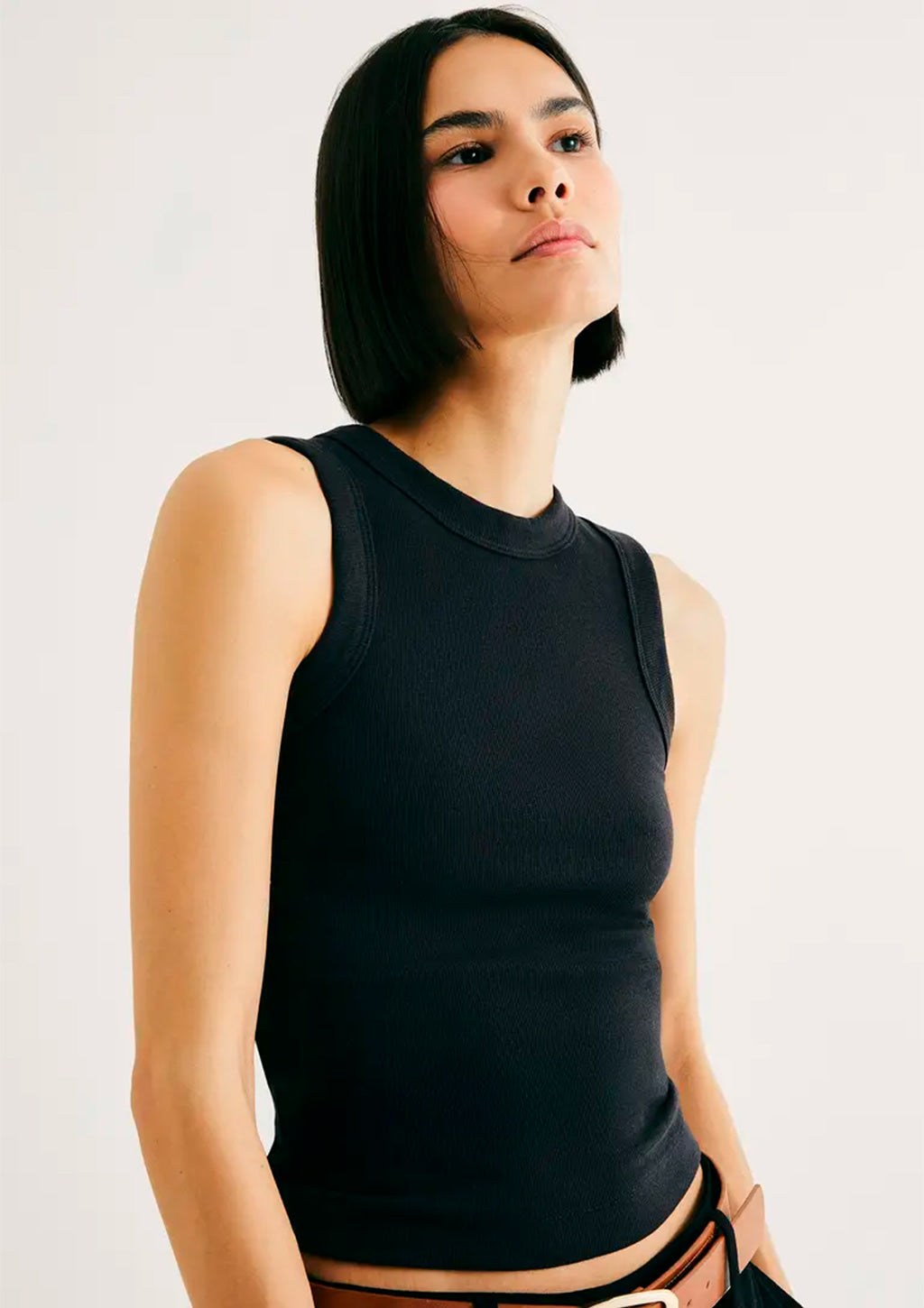 Regata Slim Neck Hering Básica Feminina - Preto