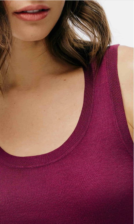 Regata Hering Feminina Slim Decote U Em Tricô De Viscose - Roxo