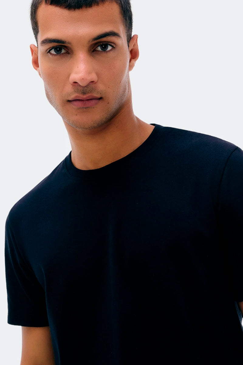Camiseta Básica Hering World Masculina - Preta