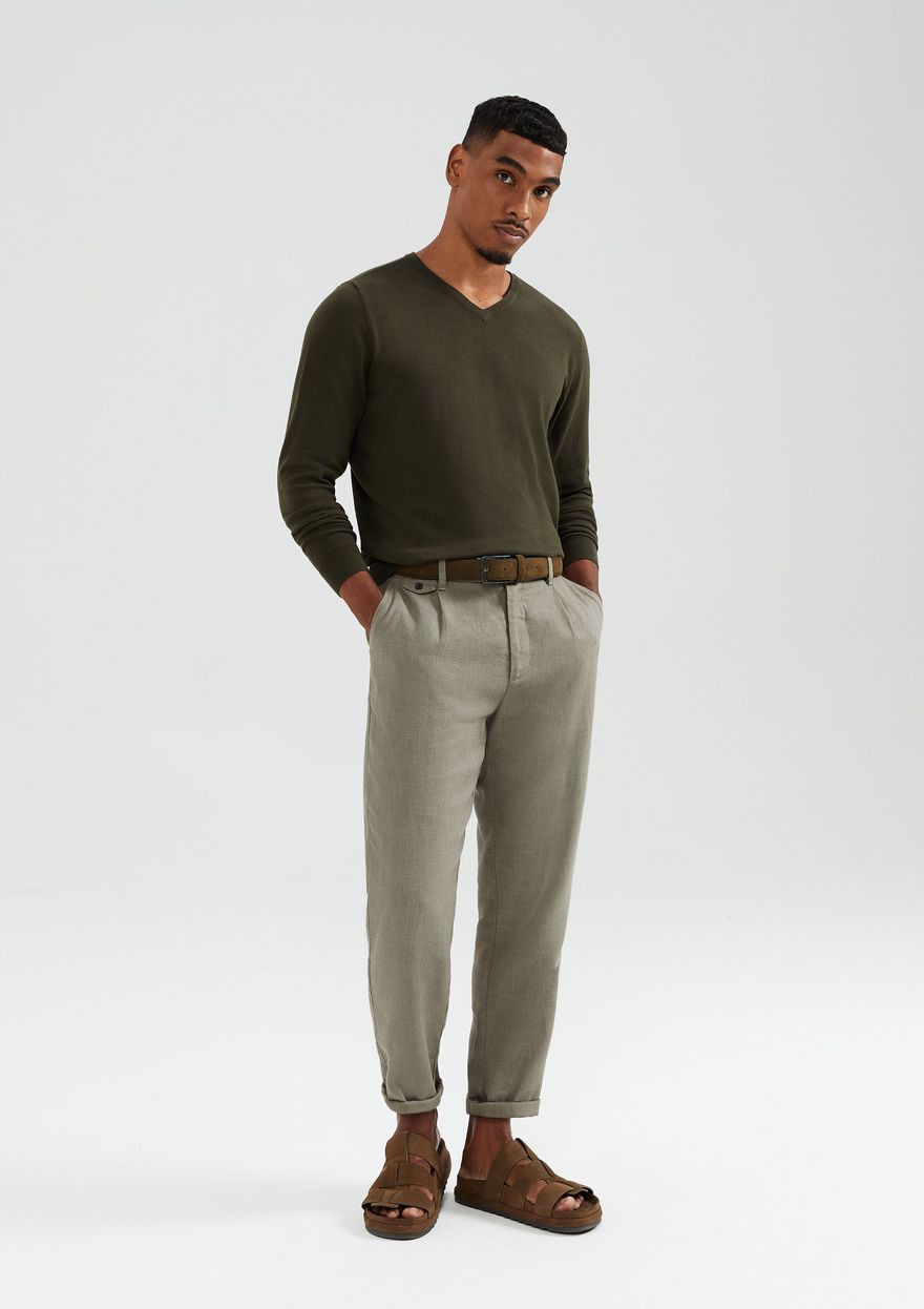 Suéter Básico Hering Regular Gola V Tricot Masculino - Verde
