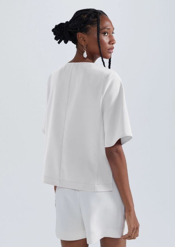 Blusa Hering Manga Evasê Em Crepe - Off White