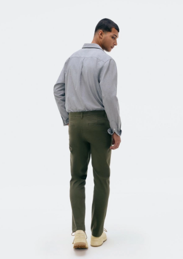 Calça Básica Hering Chino Slim Em Sarja Com Elastano Masculina - Verde