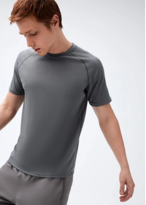 Camiseta Hering Esportiva Masculina Manga Curta Raglan - Cinza