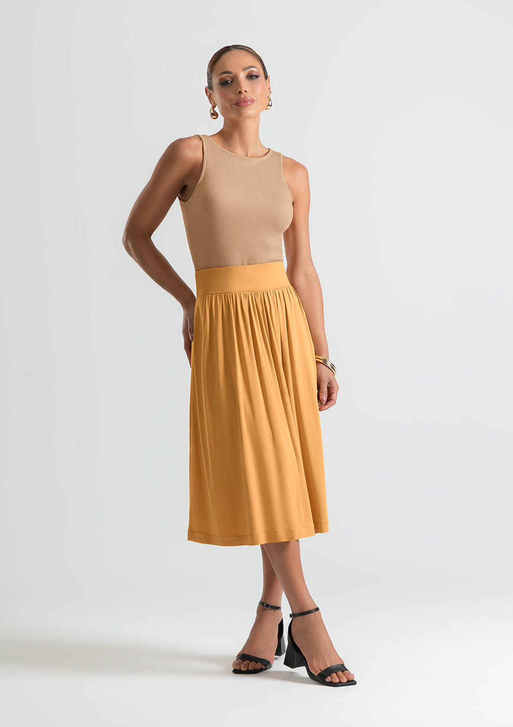 Regata Cavada Em Ribana Canelada Metalizada Cativa Feminina