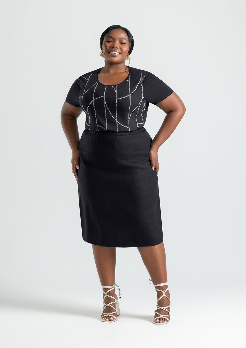 Blusa Manga Curta Plus Size Cativa Estampada Feminina - Preta