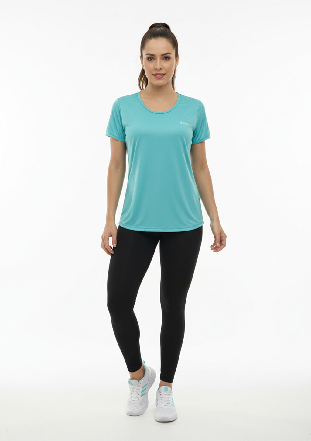 Camiseta Manga Curta Atara Esportiva Com Logotipo Feminina
