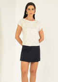 Blusa Manga Curta Estampada Gola Canoa Cativa Gris Feminina  - Branco/Bege