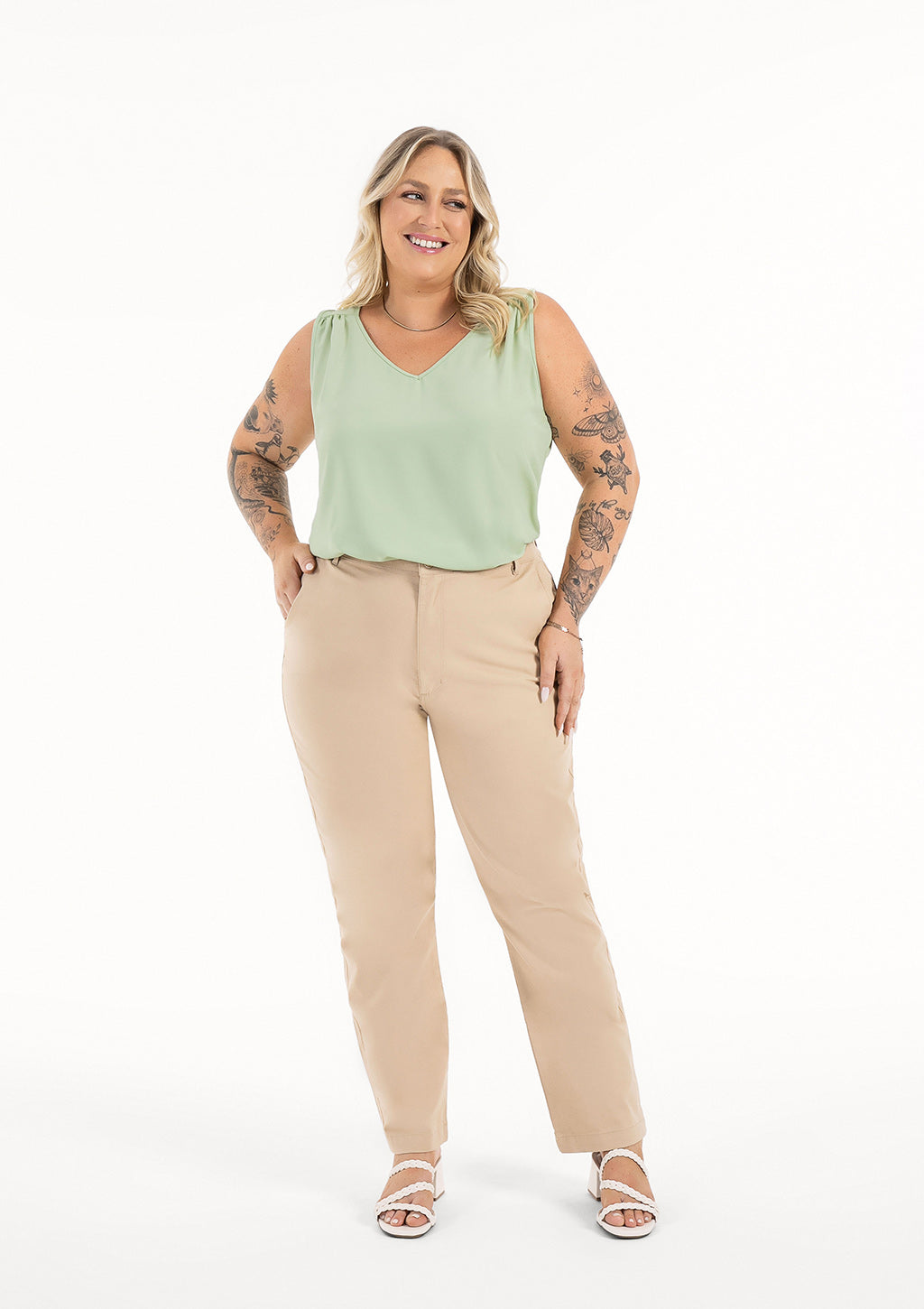 Blusa Sem Mangas Plus Size Feminina Cativa