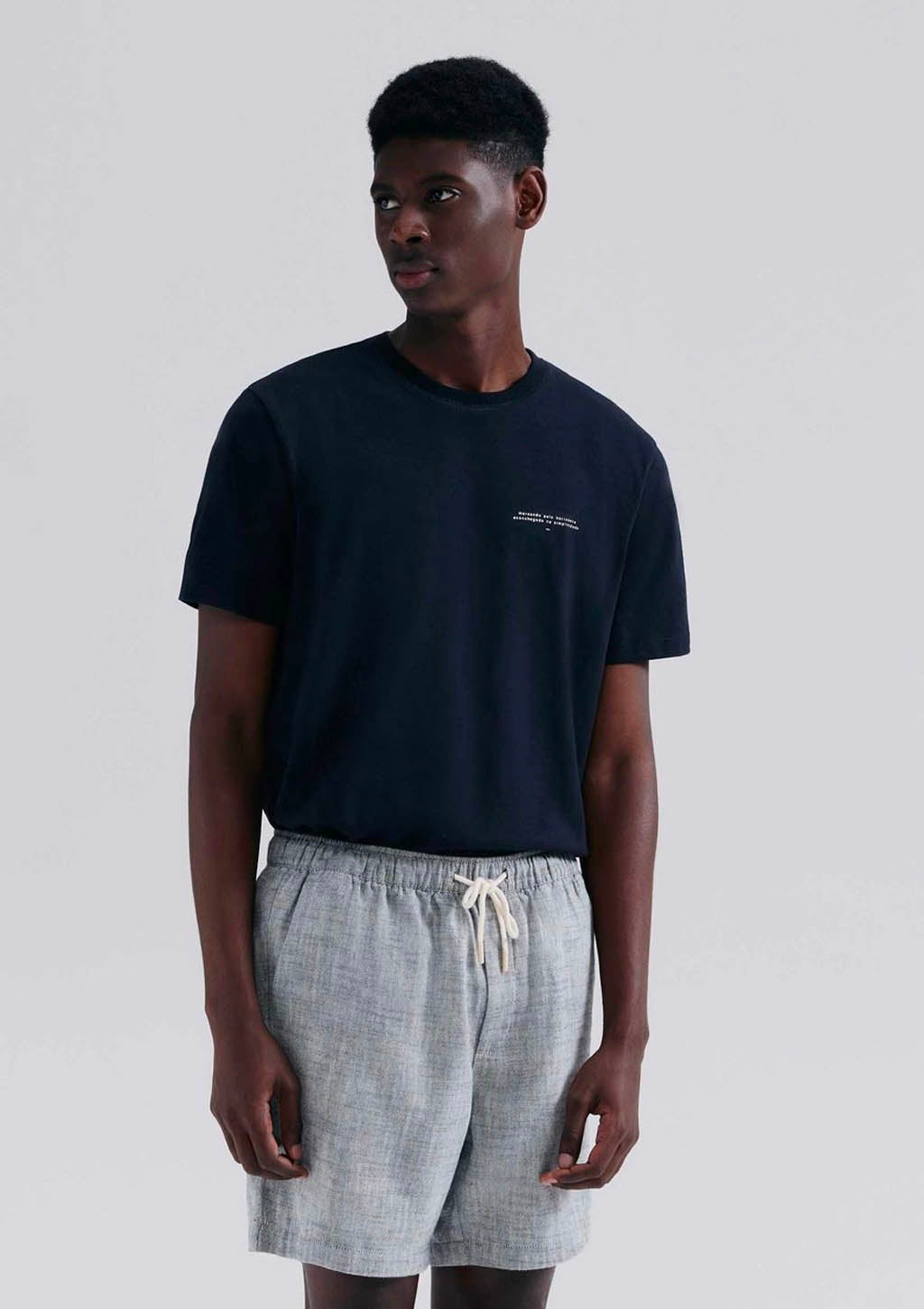 Bermuda Masculina Em Tecido Texturizado Hering - Cinza
