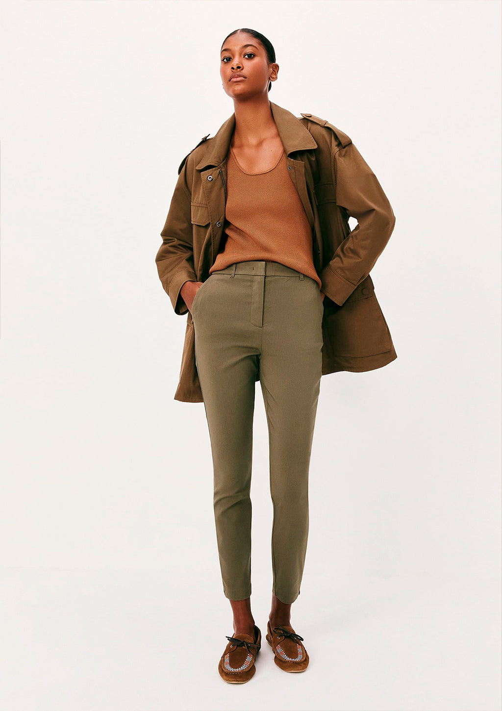 Calça Básica Hering Cintura Média Em Alfaiataria Feminina - Verde