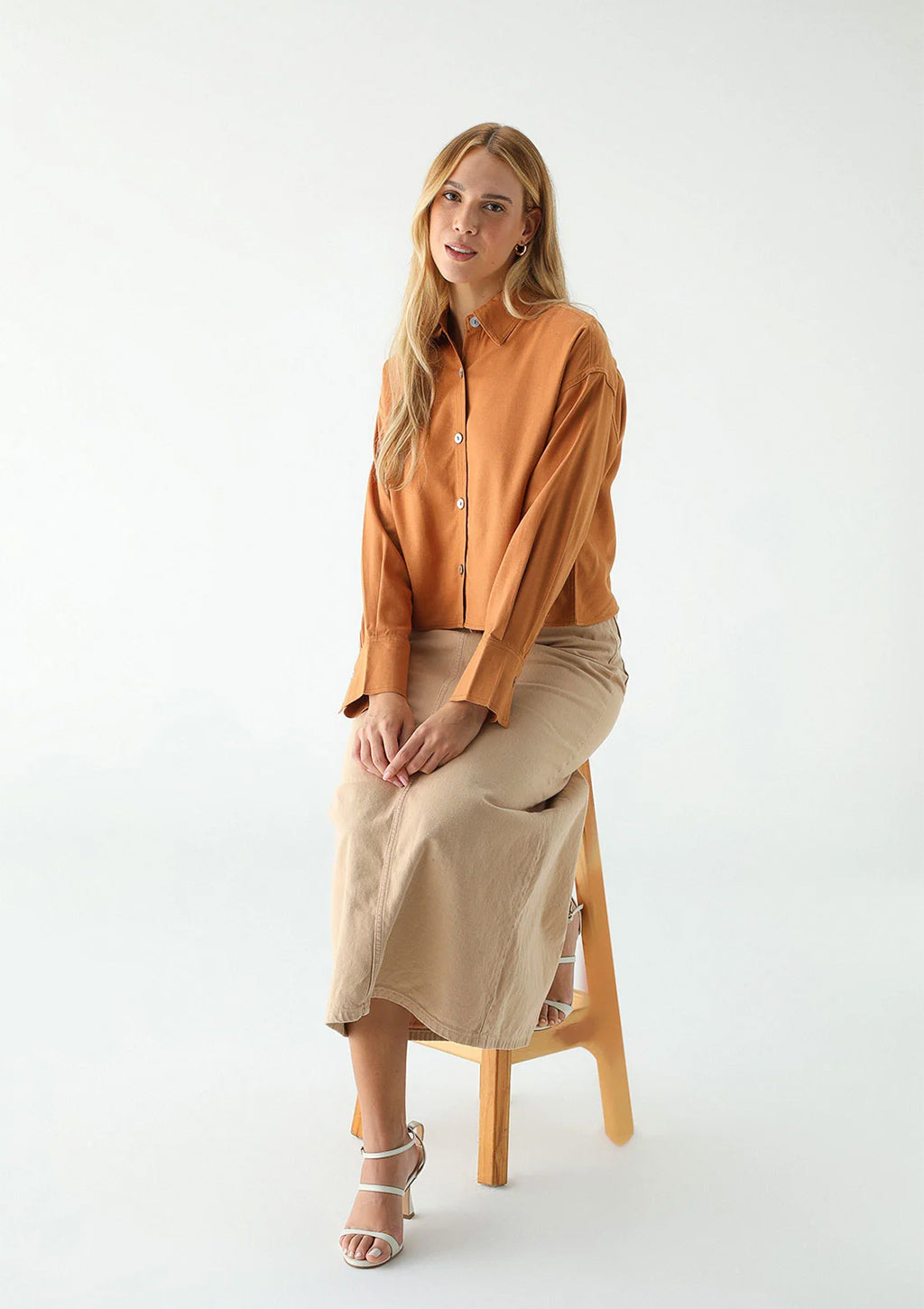 Camisa Hering Manga Longa Feminina - Caramelo