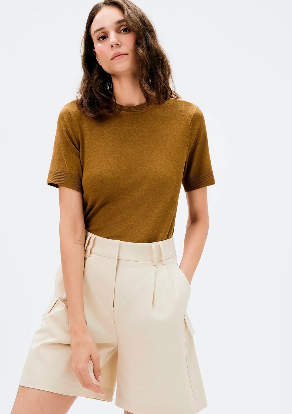 Blusa Manga Curta Hering Em Tricô Leve Feminina - Caqui