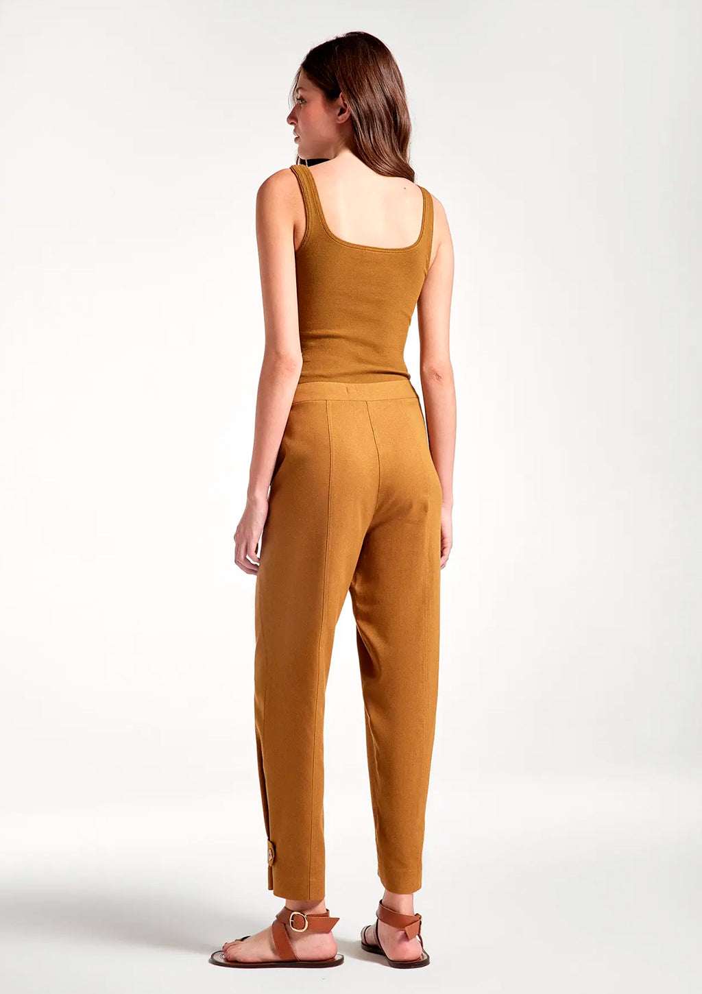Calça Carrot Em Alfaiataria Hering Com Linho Feminina - Marrom