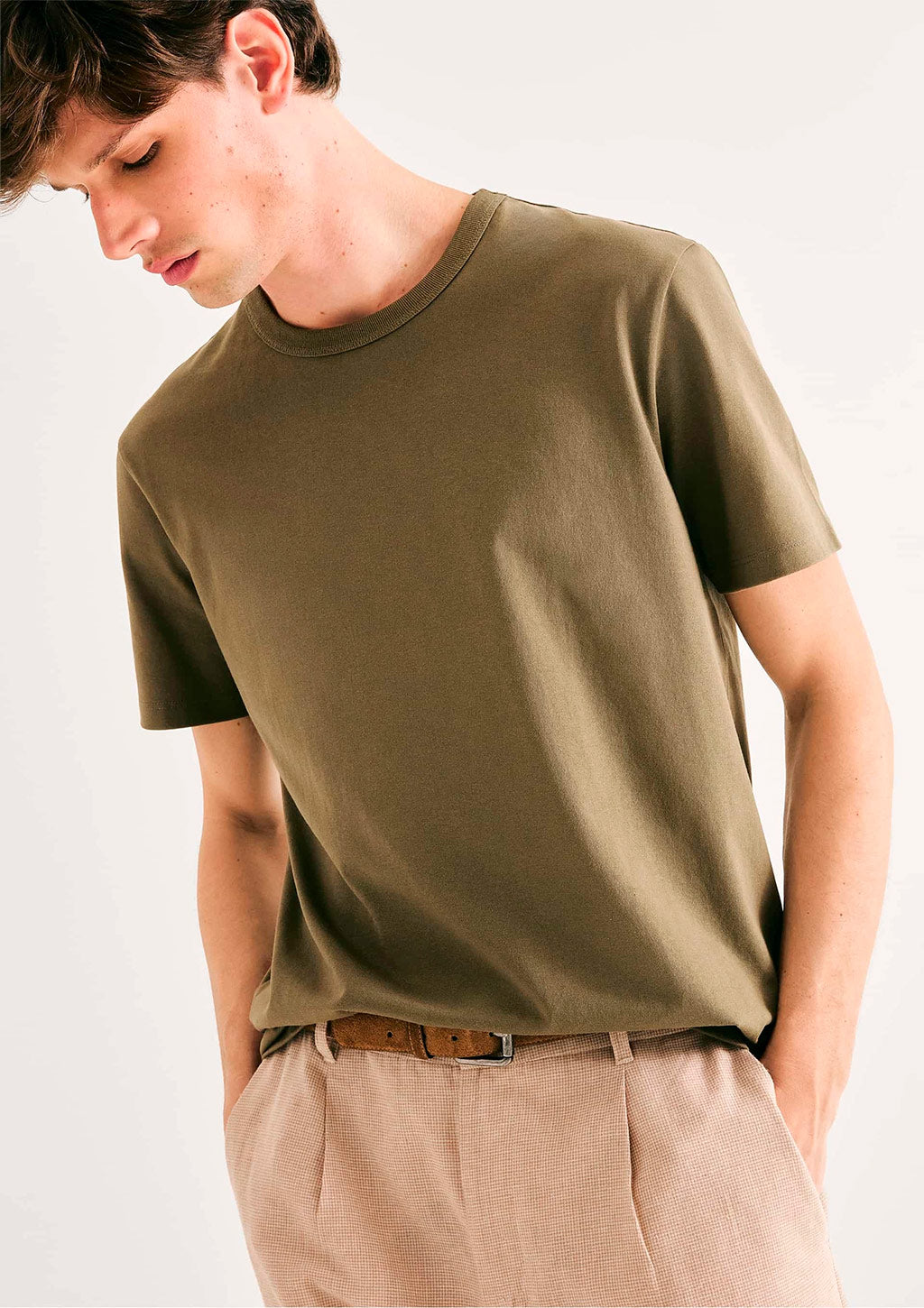 Camiseta Areia Hering Algodão Peruano Masculina - Verde Militar