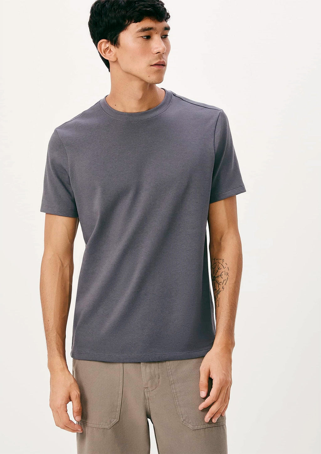 Camiseta Manga Curta Hering Básica Algodão Peruano Masculina - Azul