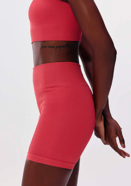 Bermuda Esportiva Biker Hering Sem Costura Feminina - Vermelha