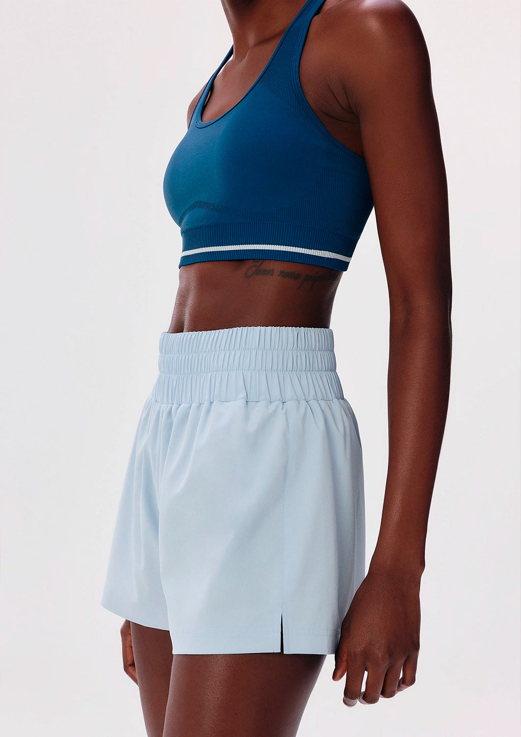 Shorts Esportivo Hering Runner Easy Care Feminino - Azul