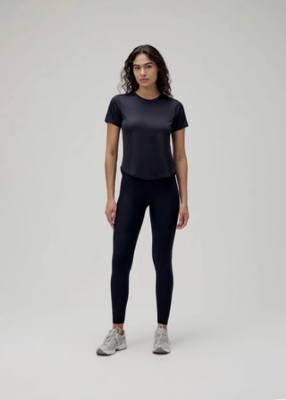 Camiseta Esportiva Hering Texturizada Feminina - Preta