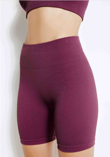 Bermuda Esportiva Hering Biker Sem Costura Feminina - Vinho