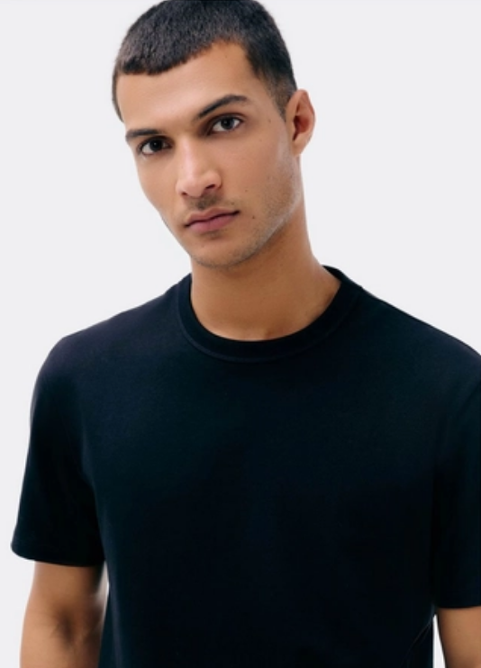Camiseta Hering Comfort Algodão Pima Areia Masculina - Preta