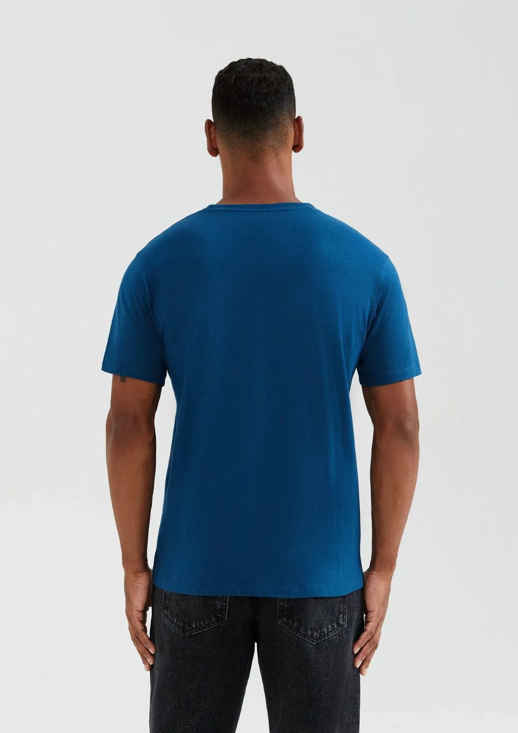 Camiseta Básica Manga Curta Regular World Masculino Hering - Azul